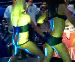 Buttocks contest