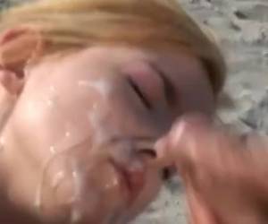 facial enorme na praia