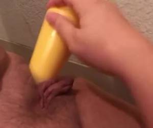 Hear how her hairy pussy sop while mastubatingg