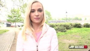 Playful blonde Crystal Caytlin likes sex in public