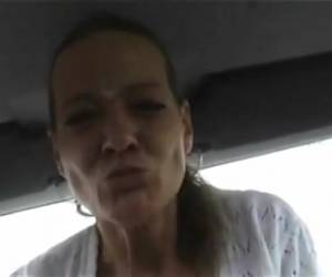 hebillas maduras montar su coño en la palanca de cambio