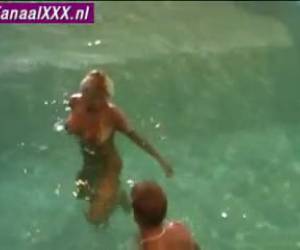 goodie werden blowjob im pool